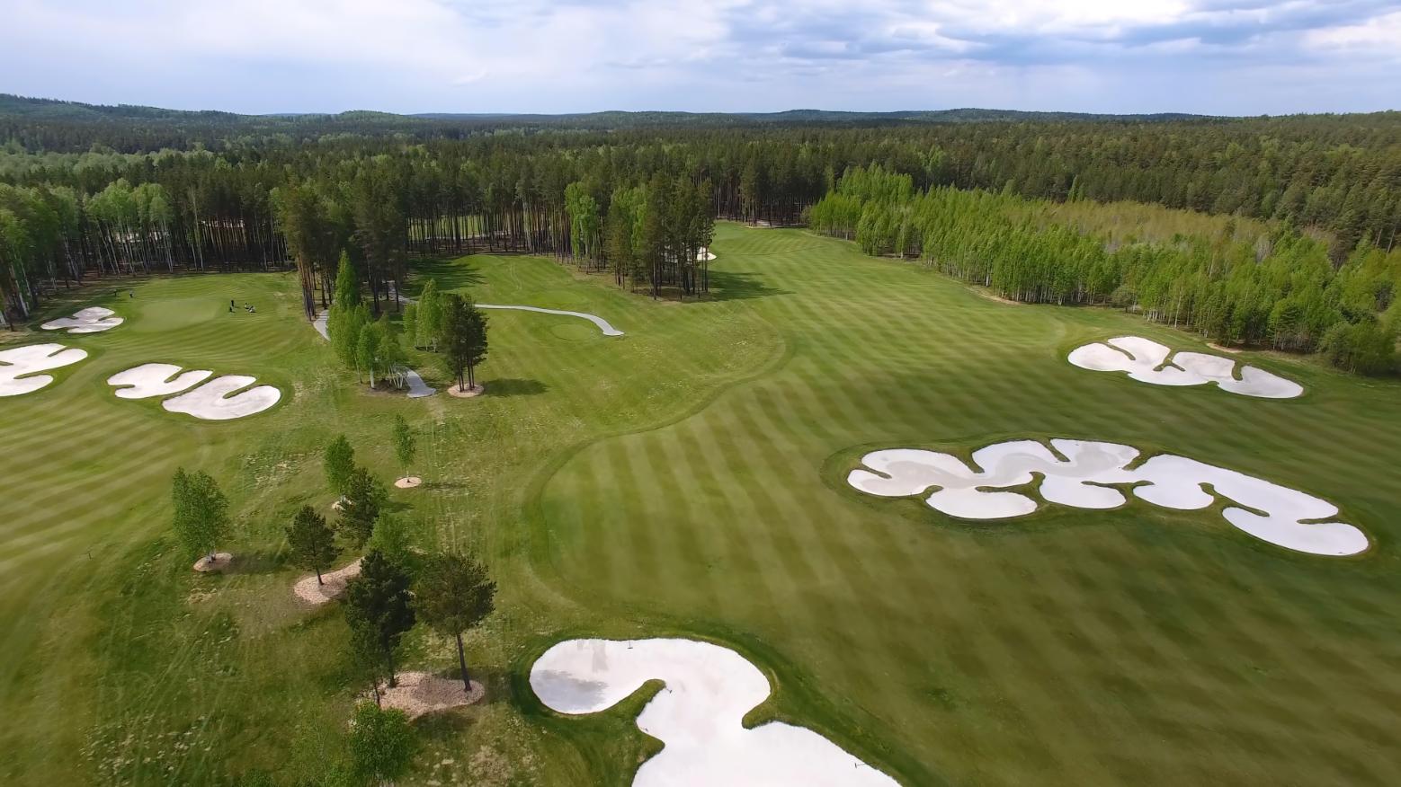 top-view-green-golf-course-outdoor-green-grass-fie-2023-11-27-05-03-16-utc